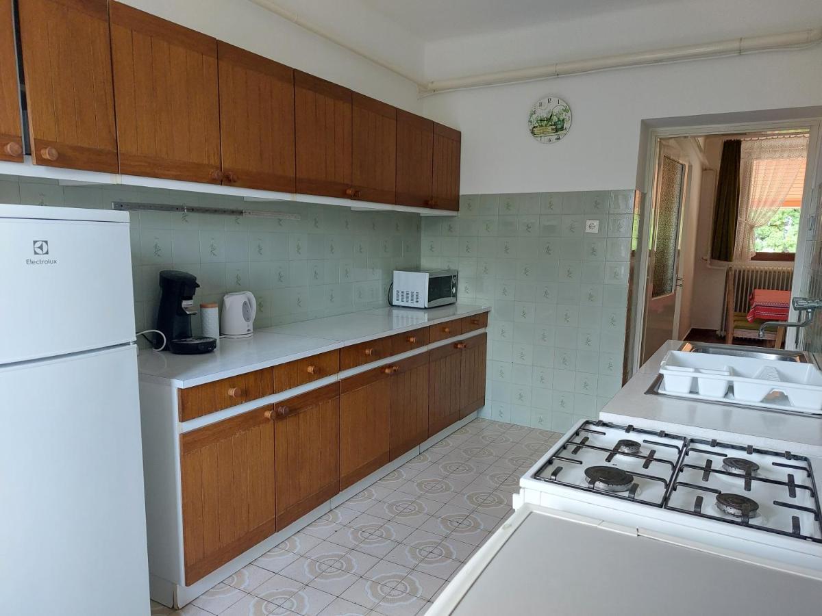 Barbara Apartmanhaz เคสเท ภายนอก รูปภาพ